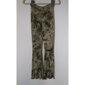 Aria clothing green boho flare pants